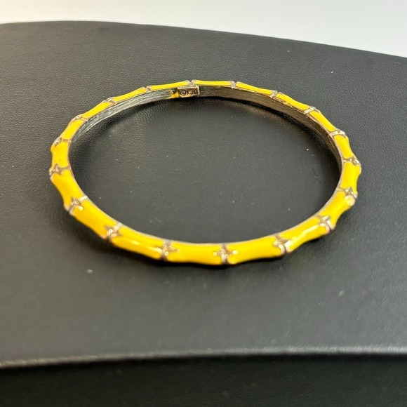KJL Kenneth Jay Lane Bangle Vintage Yellow Elegant Bamboo Design - Picture 7 of 9